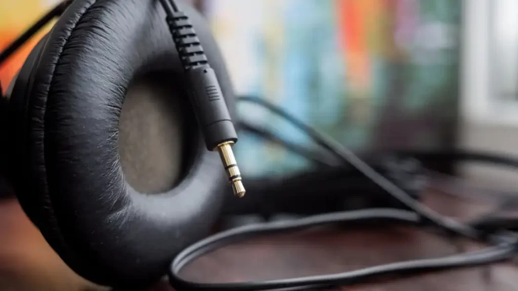 How to Protect Your Headphone Jack